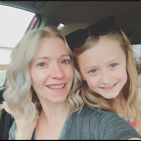 Meet your Posher, Jessica - Picture 4 of 5